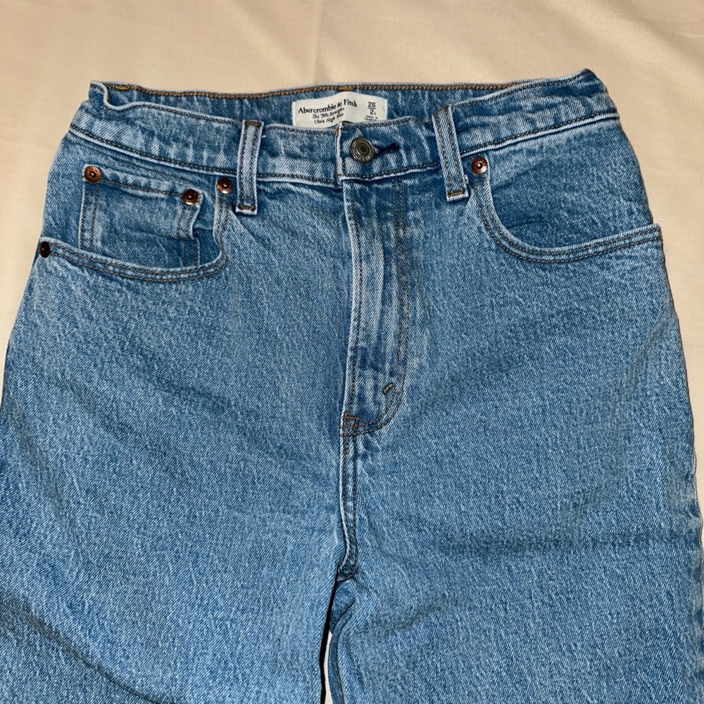 Abercrombie & Fitch 90s Straight Jeans